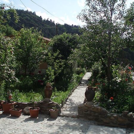 Nina B&B Дилижан Экстерьер фото